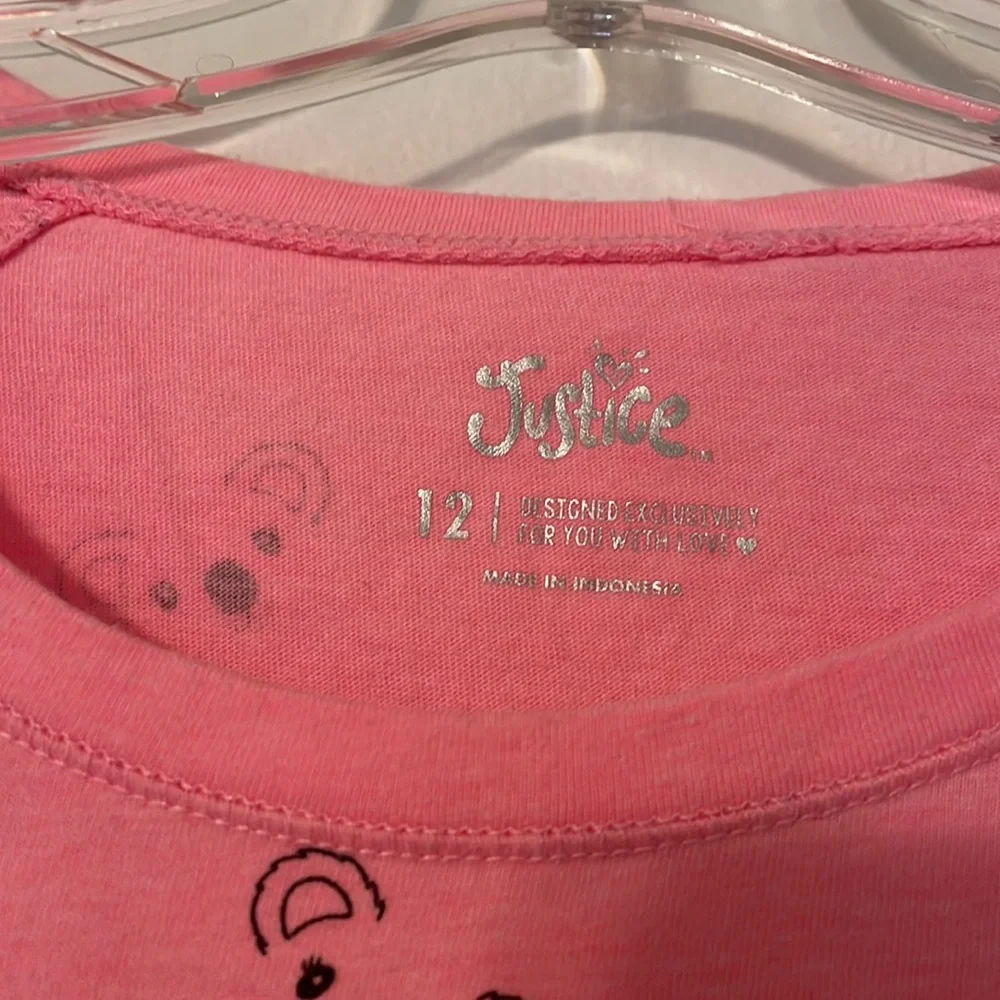 Set of 2 girls tops.             Size 12